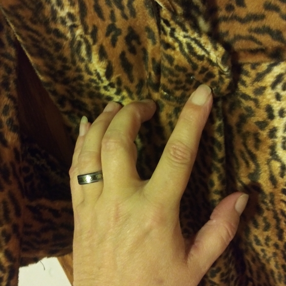 Coat - Picture 5 of 6